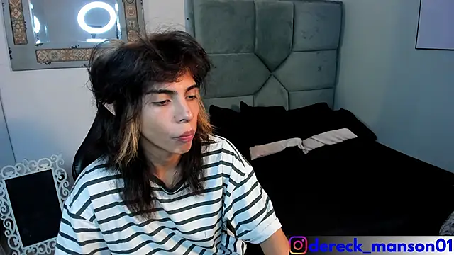 Dereck Manson online show from October 25, 11:56 am