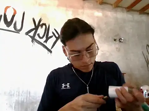 dirty model online show from April 25, 3:42 pm