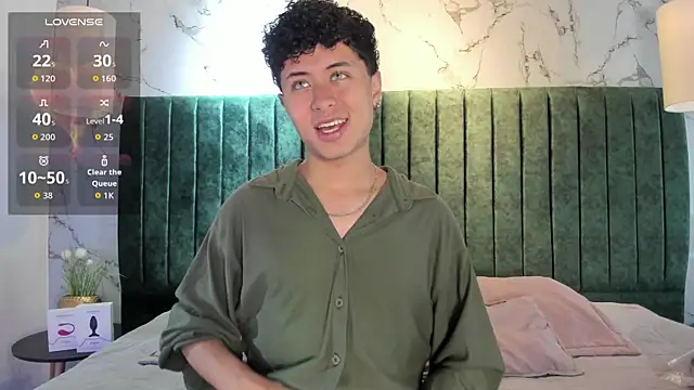 NoahDupont online show from October 16, 7:55 pm