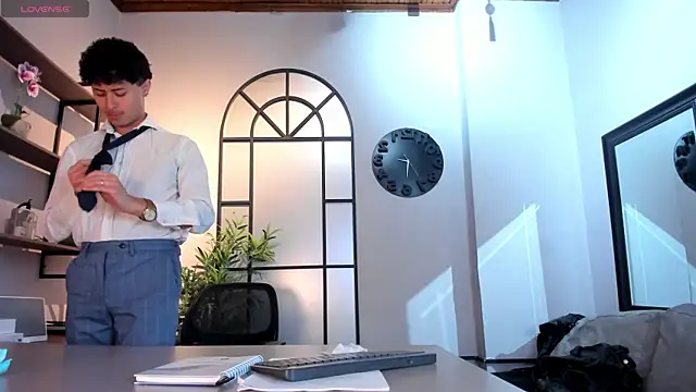 Snapshot of NoahDupont chatting on September 25, 7:24 pm NoahDupont online show from September 25, 7:24 pm