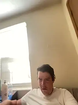 adamdamn online show from April 28, 7:51 pm