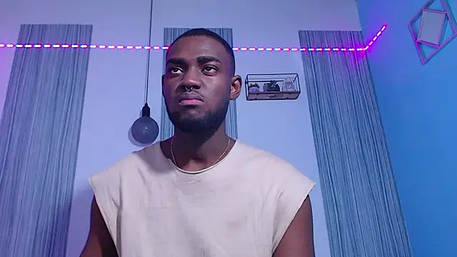 eebony stallion online show from October 18, 3:22 am