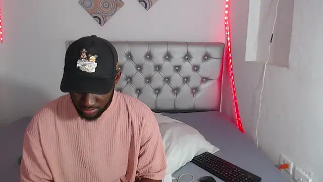 eebony stallion online show from December 22, 6:38 pm