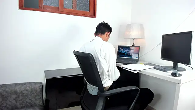 Crazy Horny  online show from September 19, 4:24 am