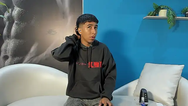 ender h0t online show from January 19, 1:46 pm