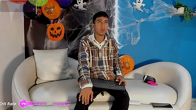 ender h0t online show from October 17, 2:10 pm