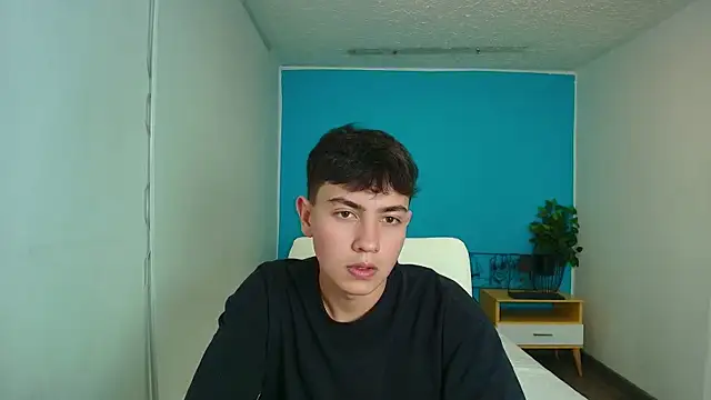 Ithan  online show from September 15, 6:42 pm