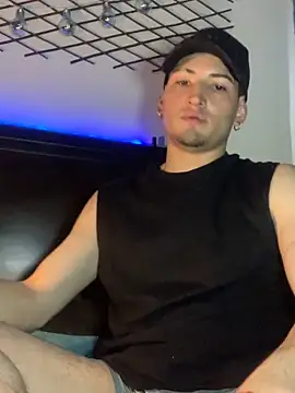 Ian kai online show from November 4, 9:38 pm