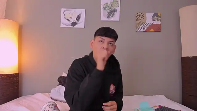 zeus blaze online show from October 15, 4:31 am