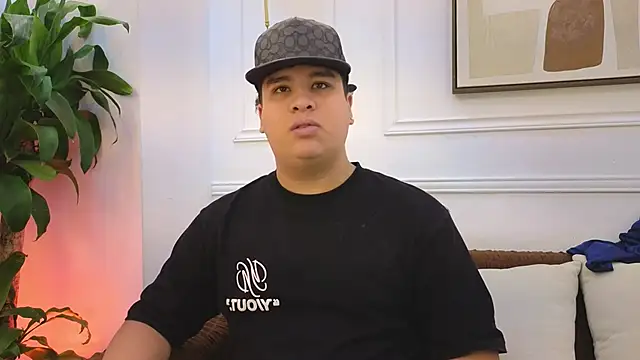 Naim Bennetsex online show from April 22, 7:07 pm