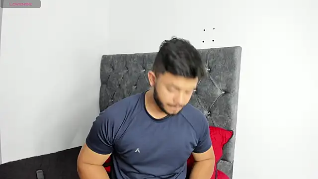 jayd muscle online show from May 12, 3:59 am