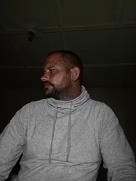 Lekewarmele online show from April 23, 6:21 pm