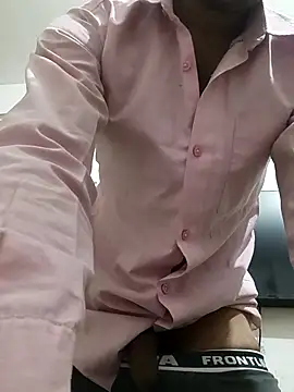 Snapshot of NoxiousFilename chatting on October 30, 4:14 am NoxiousFilename online show from October 30, 4:14 am