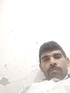 Snapshot of NoxiousFilename chatting on October 25, 3:14 pm NoxiousFilename online show from October 25, 3:14 pm