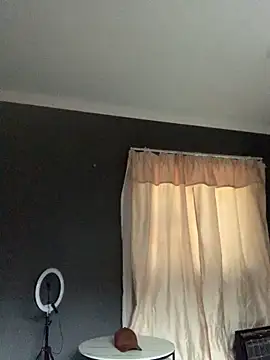 whiskeyza online show from September 24, 4:34 am