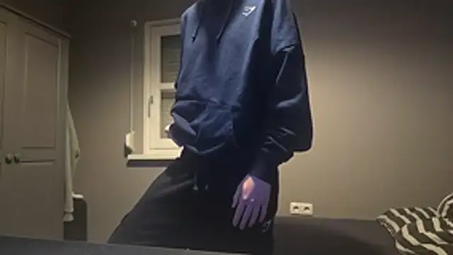 Trekkerboi online show from February 28, 7:13 pm