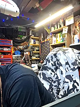 twistafatpipe online show from April 21, 10:16 pm