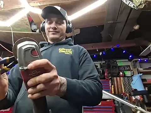 twistafatpipe online show from March 12, 2:30 am