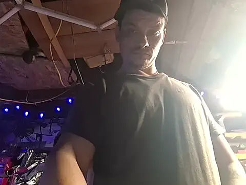 twistafatpipe online show from March 22, 12:37 am