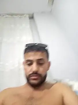 Snapshot of Muratcan33 chatting on October 2, 12:14 am Muratcan33 online show from October 2, 12:14 am
