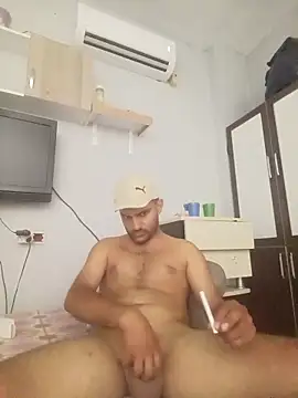 Snapshot of Muratcan33 chatting on September 19, 12:46 am Muratcan33 online show from September 19, 12:46 am