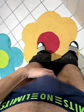 Snapshot of Dicksxd chatting on October 17, 4:16 am Dicksxd online show from October 17, 4:16 am