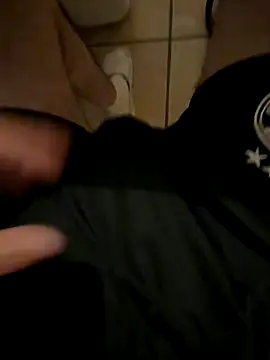 Snapshot of Dicksxd chatting on September 27, 10:18 pm Dicksxd online show from September 27, 10:18 pm