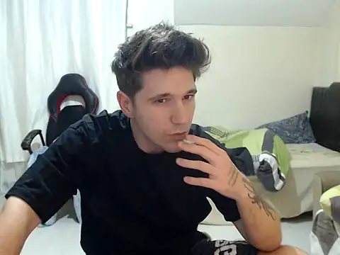 2handsomemann online show from October 4, 8:46 pm