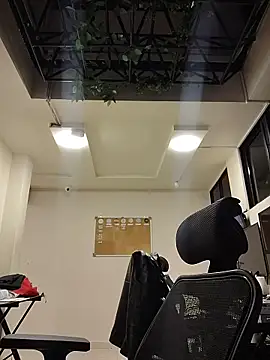 Juann-cock online show from April 13, 5:41 am