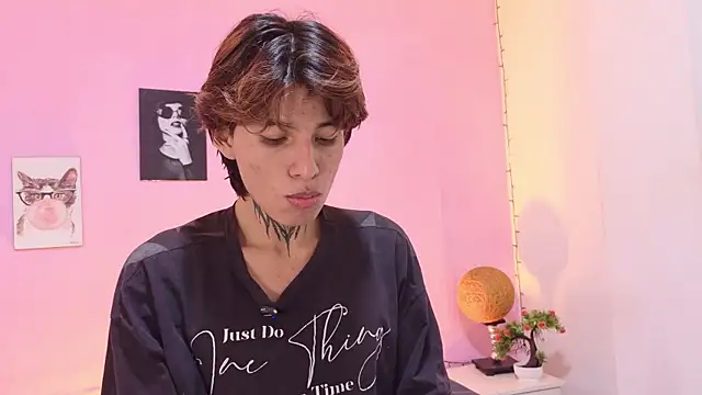 bellamy 095 online show from June 25, 1:27 pm