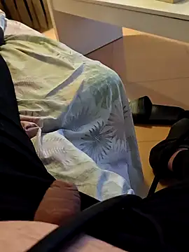 t-dog26 online show from March 1, 4:34 am