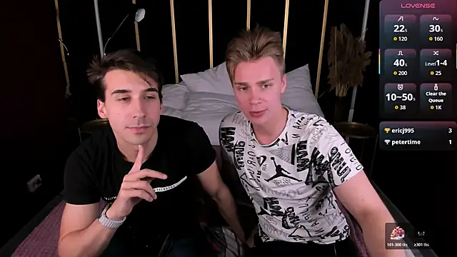 LawrenceMiles online show from October 19, 8:45 pm