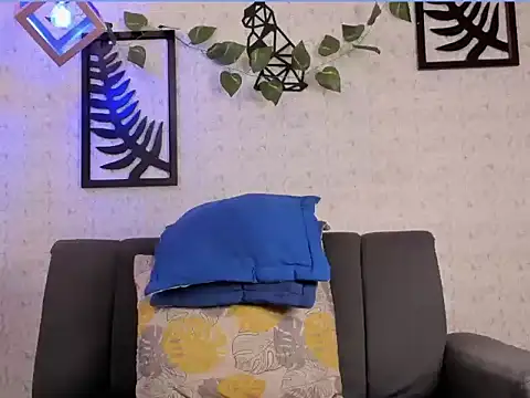 Snapshot of nicolai_drake chatting on October 16, 3:25 am nicolai drake online show from October 16, 3:25 am