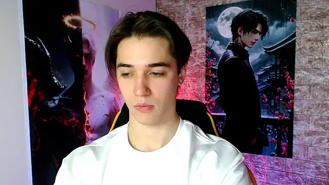 AlphaDevil11 online show from October 31, 1:47 pm