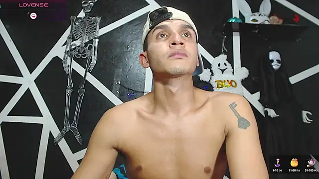 Angel latinboy online show from October 16, 10:18 pm