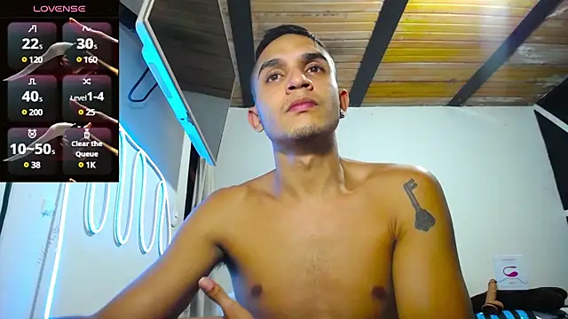 Angel latinboy online show from January 17, 1:57 am
