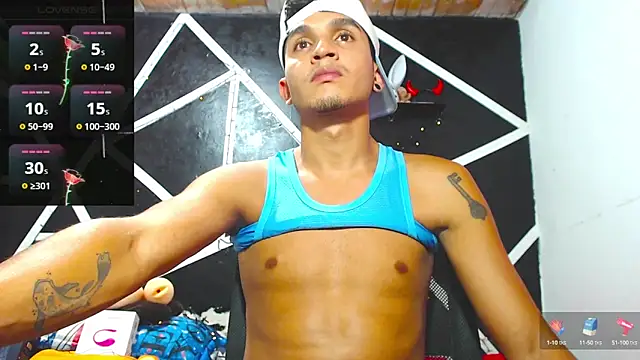 Angel latinboy online show from September 10, 8:29 pm