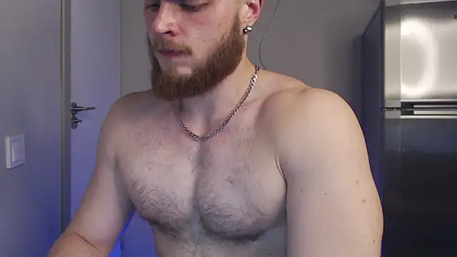 VictorTransMan online show from December 1, 4:21 pm