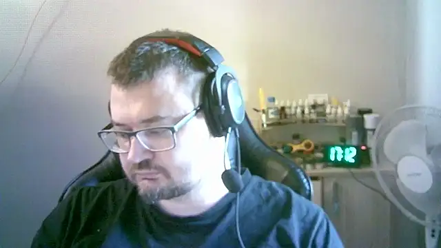 SirAbuser online show from March 11, 2:13 pm