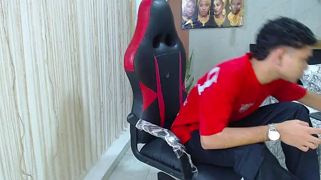 Snapshot of lord_jamess_ chatting on October 14, 6:04 pm lord jamess online show from October 14, 6:04 pm
