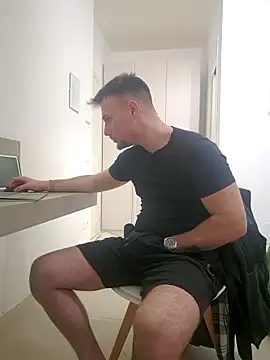 mrlyuis online show from March 22, 12:59 am