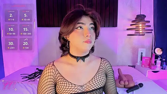 Creamy Angelo online show from May 16, 8:29 pm