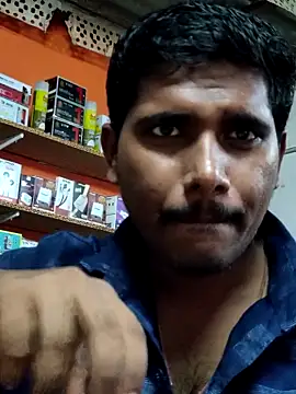 Snapshot of Markroco696 chatting on October 13, 2:39 am Markroco696 online show from October 13, 2:39 am