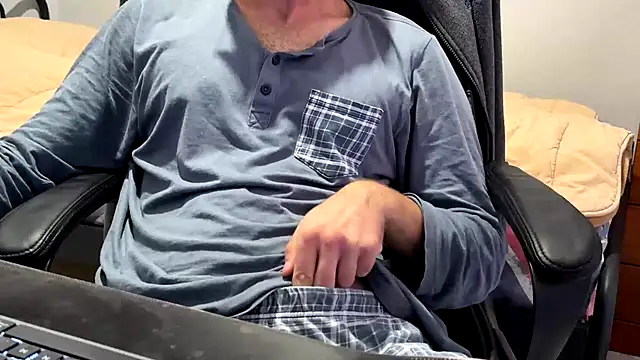 Uncutboy24 online show from October 28, 9:34 am