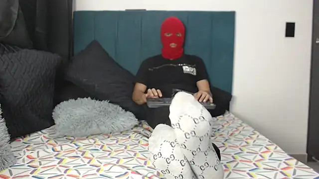 Warmteam777 online show from September 27, 12:30 am