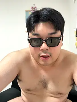 Snapshot of gayfucuxuc chatting on September 20, 10:04 am gayfucuxuc online show from September 20, 10:04 am