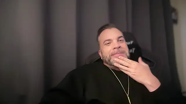 Ty lerDavid online show from May 14, 10:30 pm