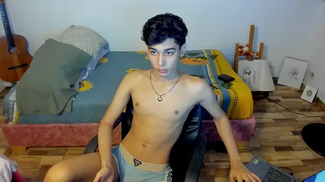 AliottTwink online show from January 6, 4:16 am