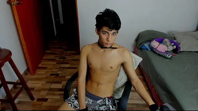 AliottTwink online show from April 9, 12:08 am