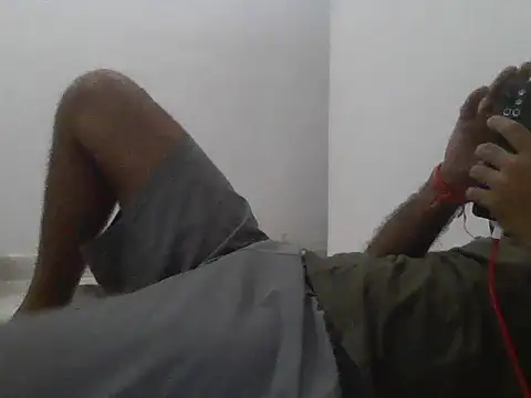 Snapshot of CalmedVodka chatting on October 8, 6:45 pm CalmedVodka online show from October 8, 6:45 pm